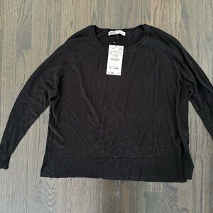 Zara long sleeve Knit top  Size L